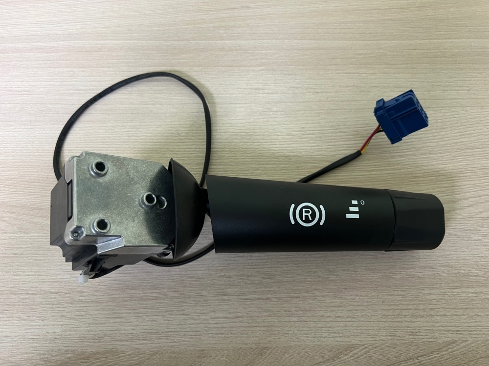 Переключатель подрулевой правый для КамАЗ 5490 с механической КПП / Schaeffler А6065-014-01